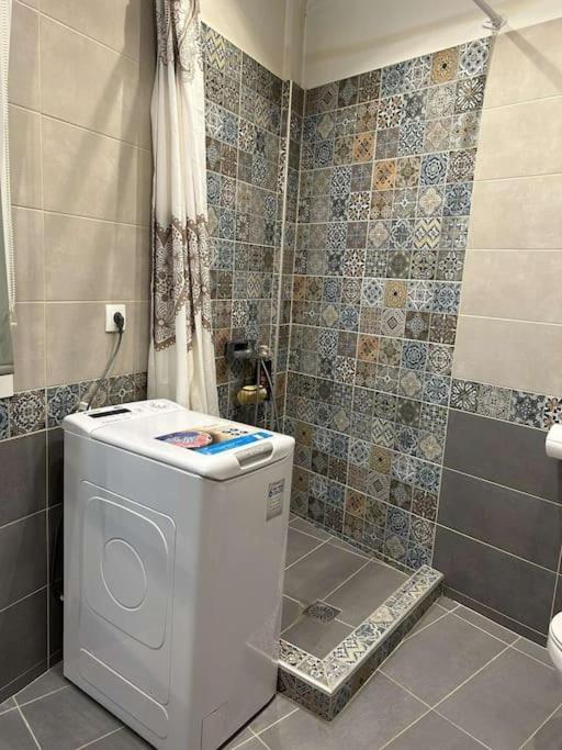 Ifestionos 2-Bedroom Apartment Szaloniki Kültér fotó